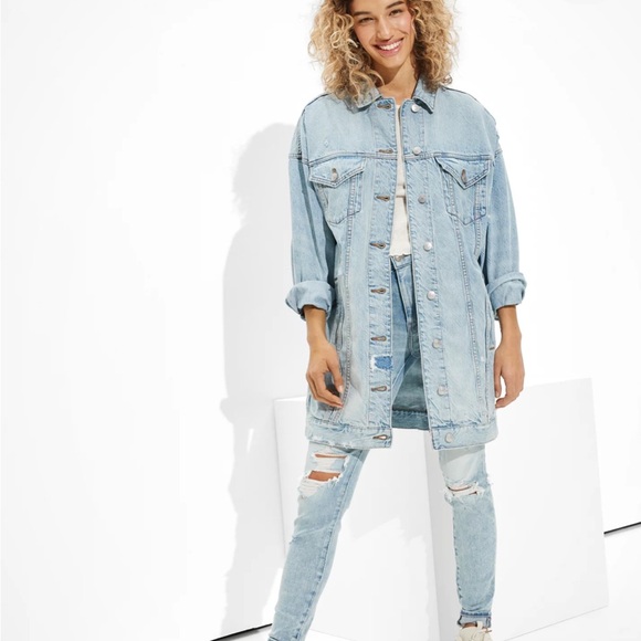 American Eagle Outfitters Jackets & Blazers - American Eagle Oversized Distressed Denim Jacket Light Wash Boyfriend Trucker